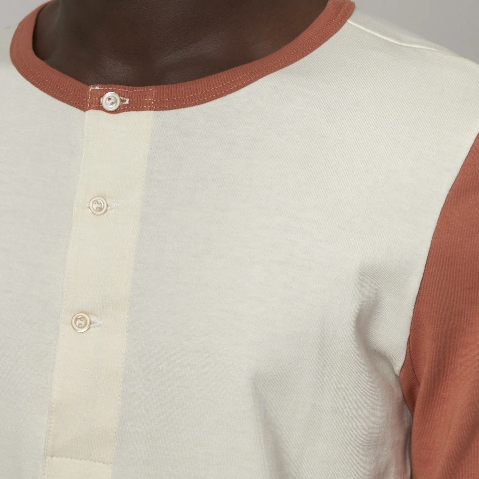 Merz B. Schwanen G.O. Knopfleisten LS - Oat/ Sun Dawn 4 Merz B. Schwanen G.O. Knopfleisten LS - Oat/ Sun Dawn – Bild 2